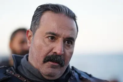 Denizlerin 'Demirhan Bey'i geliyor! Mustafa Üstündağ 'Kuruluş Orhan' kadrosunda!