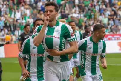 Son dakika haberi: Trabzonspor, Umut Nayir transferini TFF'ye bildirdi!