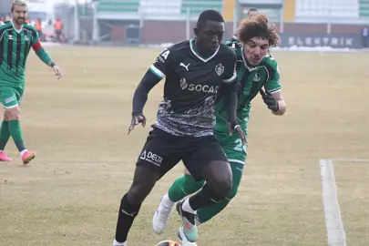 Trendyol 1. Lig: Iğdır FK, Sakaryaspor'u tek golle geçti!