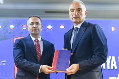 21 Şubat Uluslararası Ana Dil Günü’nde "Dünya Dillerinde Türkçe" projesi tanıtıldı