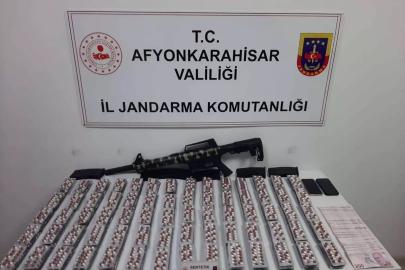 Afyonkarahisar'da çok sayıda sentetik uyuşturucu ele geçirildi: 4 tutuklama