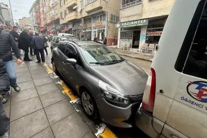 Akçakoca’da zincirleme kaza: 6 araçta hasar