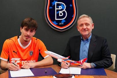 Başakşehir'den sürpriz transfer! Saba Kharebashvili imzayı attı!