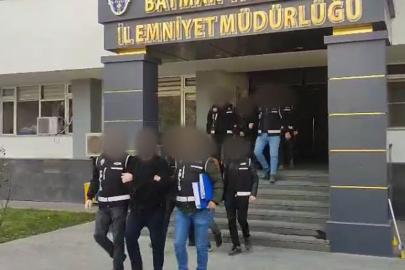 Batman'da MİT personeli gibi davranıp milyonluk dolandırıcılık yaptılar