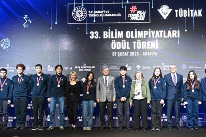 Bilimin genç yıldızları Antalya’da ödüllendirildi