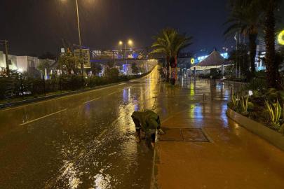 Bodrum'da belediyeden gece boyu sağanak teyakkuzu
