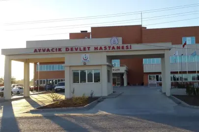 Çanakkale'de Sahile Vurmuş Erkek Cesedi Bulundu