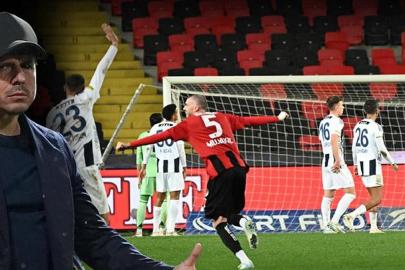 Emre Belözoğlu'na bir şok da Burak Yılmaz'dan! Gaziantep FK - Kasımpaşa maçı sonucu: 2-1