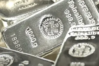 Gümüşün onsu ocak ayından bu yana yüzde 35 geriledi