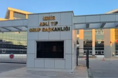 İzmir'de çöp ayrıştırma bandında yeni doğmuş bebek cesedi bulundu