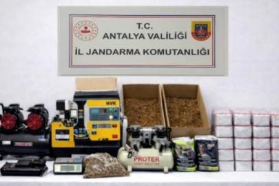 Jandarma 17 kilogram kıyılmış tütün ele geçirdi
