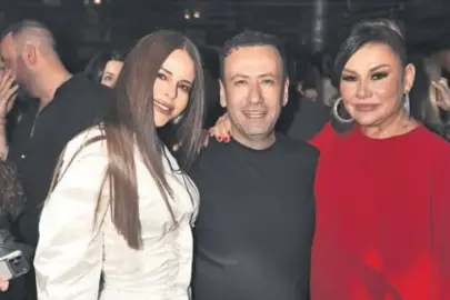 Karaokeyle yeni yaşını kutladı