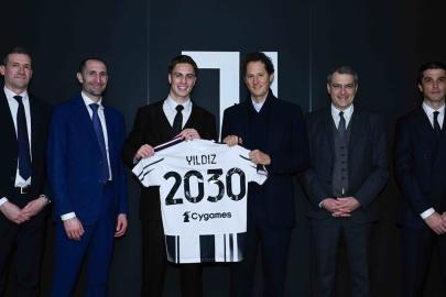 Kenan Yıldız Juventus ile nikah tazeledi!