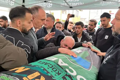 Kocaelispor-Beşiktaş maçında tribünden düşerek ölen taraftarın cenazesi defnedildi