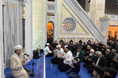 Muş’ta Berat Kandili’nde camiler doldu taştı