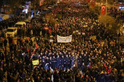 Nuri Aslan sessiz yürüyüşe katıldı