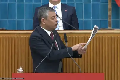 Özgür Özel, Mesut Özarslan'la aralarında geçen yazışmaları okudu