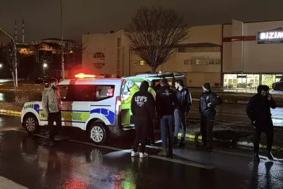 Sivas'ta otomobilin çarptığı yaya ağır yaralandı