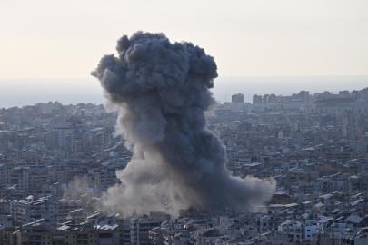 Soykırımcı İsrail ordusu, Lübnan'ın güneyinde iki beldeyi hedef aldı