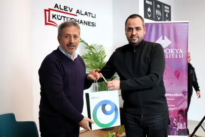 Yazar Alev Alatlı, Kocaeli'de adını taşıyan kütüphanede anıldı
