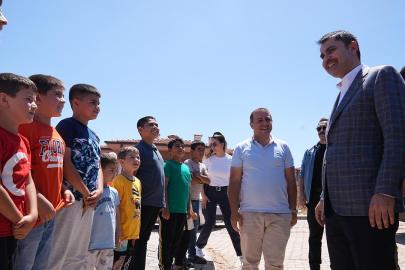 Bakan Kurum'dan milli maç öncesi Zey Köyü'nden anlamlı paylaşım