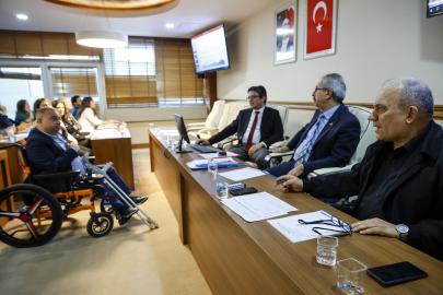 Büyükşehir Belediyesi Erişilebilirlik seferberliği toplantısı