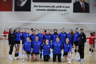 Erzurum Üniversiteli Gençler Spor Kulübü iki yıl üst üste şampiyon