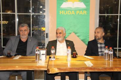 HÜDA PAR Genel Başkanı Yapıcıoğlu Diyarbakır’da ilçe başkanları ve il yönetimiyle buluştu