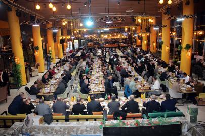 HÜDA PAR Sözcüsü Serkan Ramanlı Ağrı'da iftar programına katıldı