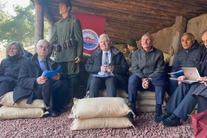 SBÜ Senatosu şehit düşen tıbbiyelilerin anısına tarihi siperlerde toplandı