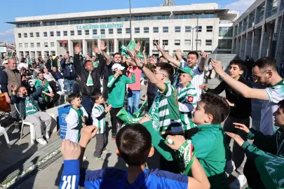 Bursa'da şampiyonluk heyecanı Nilüfer’de zirve yaptı