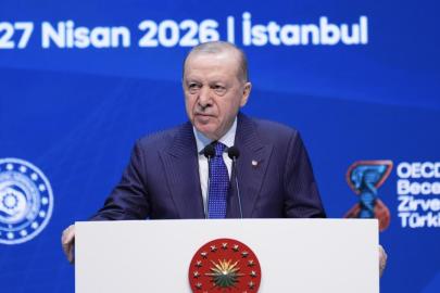 Cumhurbaşkanı Erdoğan: Meslekler dönüşüyor, istihdam alanında ezberler bozuluyor