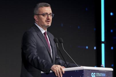 İletişim Başkanı Duran, 8. Cumhurbaşkanı Özal'ı vefatının 33. yılında andı