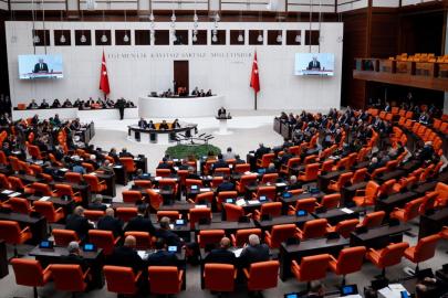 Meclis son 16 yılda 494 kanun çıkardı