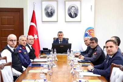 Mersin’de arama kaydı bulunan 870 kişi yakalandı