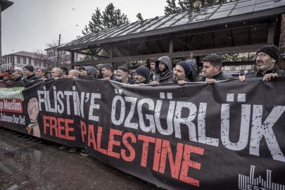 Türkiye genelinde katil İsrail'in idam yasasına tepki