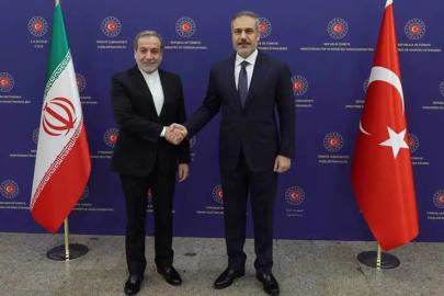 Bakan Fidan, İranlı mevkidaşı Arakçi ile görüştü