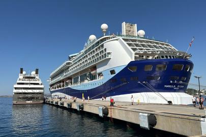 Bodrum’a denizden çifte kruvaziyer ile 1987 turist geldi