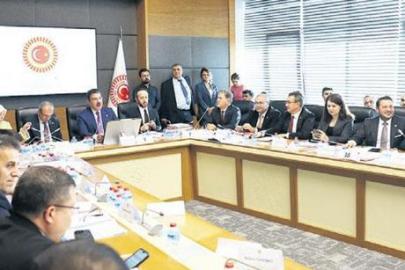 Adalet Komisyonu’ndaki görüşmelerde arbede ve gerginlik yaşandı: TBMM’de çerçeve yasa maratonu başladı