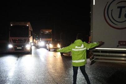 Erzincan-Sivas kara yolu heyelan sonrası yeniden ulaşıma açıldı