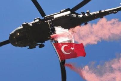 İlgiyle izlendi! Malazgirt’te jandarma helikopterlerinden müthiş gösteri