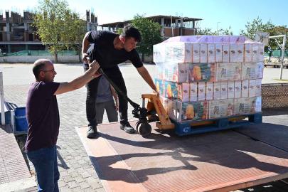 Kırtasiye malzemelerinin dağıtımı devam ediyor