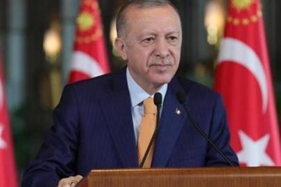 Cumhurbaşkanı Erdoğan, milli boksör Hatice Akbaş'ı tebrik etti