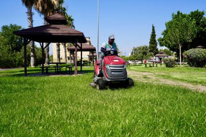 Kepez’in yeşil alanları titizlikle korunuyor