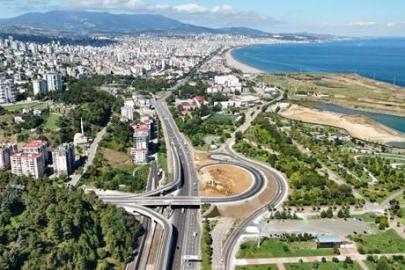 Samsun trafiğinde dikkat çeken değişim! 2 bin 312 araç yeni bağlantı yoluna yöneldi